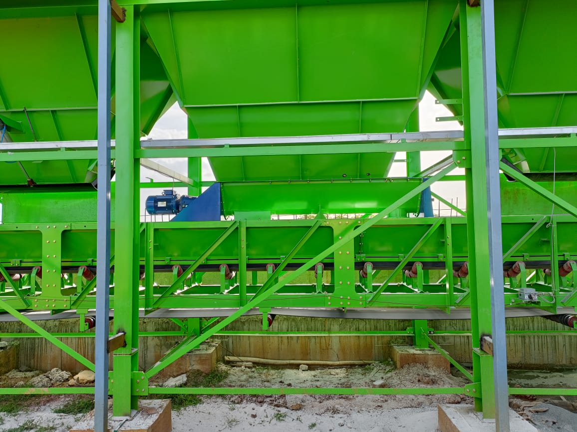 Trough Screw Conveyor Installation 8